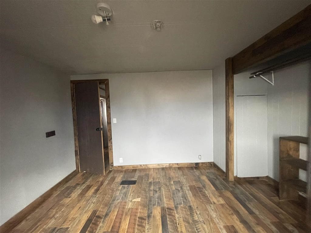 333 S S Jones St — photo 20 of 20