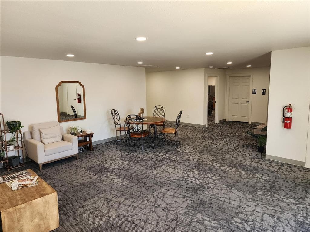 227 N Bent St — photo 15 of 21
