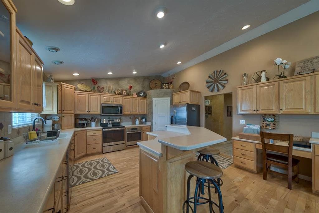 86 Rolling Hills Dr — photo 9 of 25