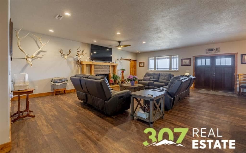 6 Prairie Schooner Dr — photo 18 of 25