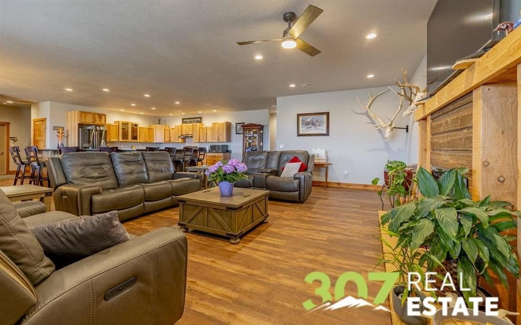 6 Prairie Schooner Dr — photo 7 of 25