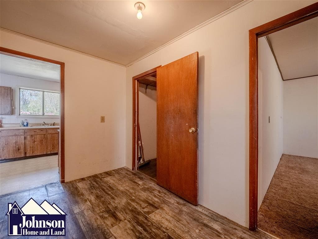 317 Cedar Ave — photo 22 of 25