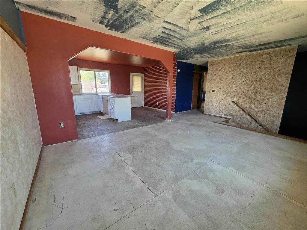 1808 Gregg Ave — photo 6 of 15