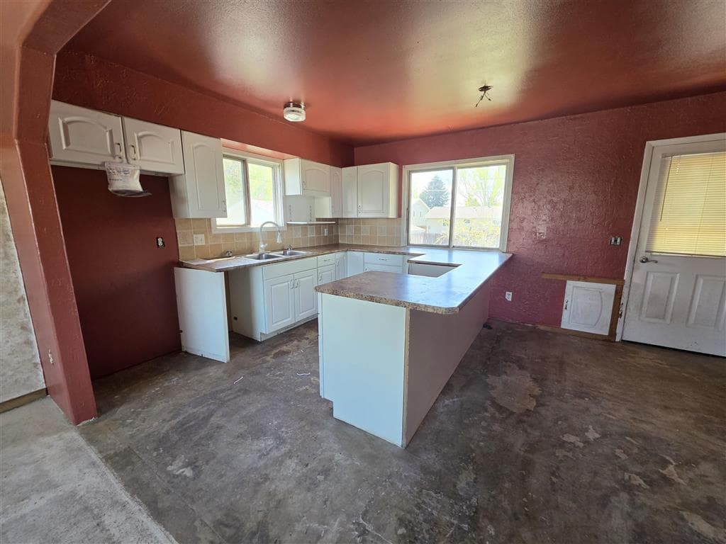 1808 Gregg Ave — photo 7 of 15