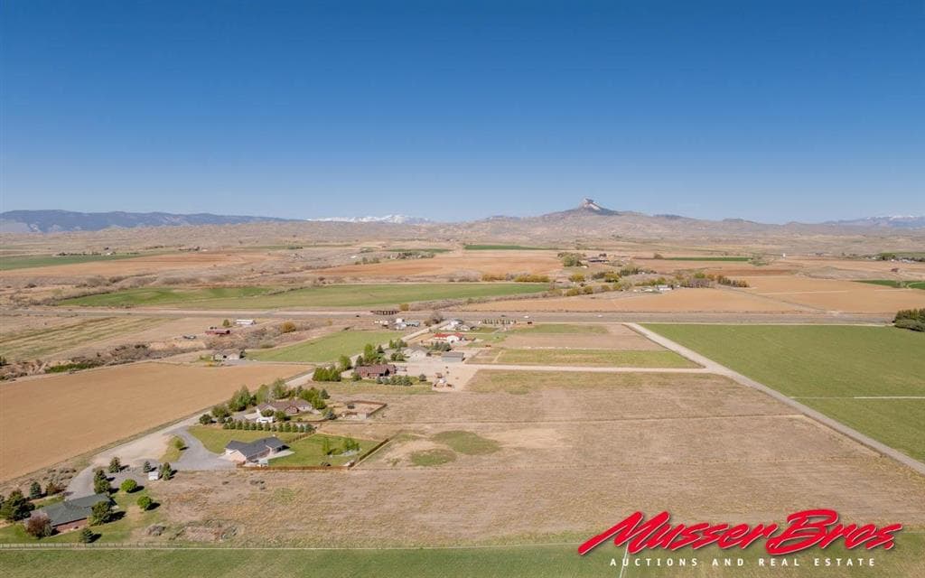 31 Iron Creek Drive — photo 11 of 25