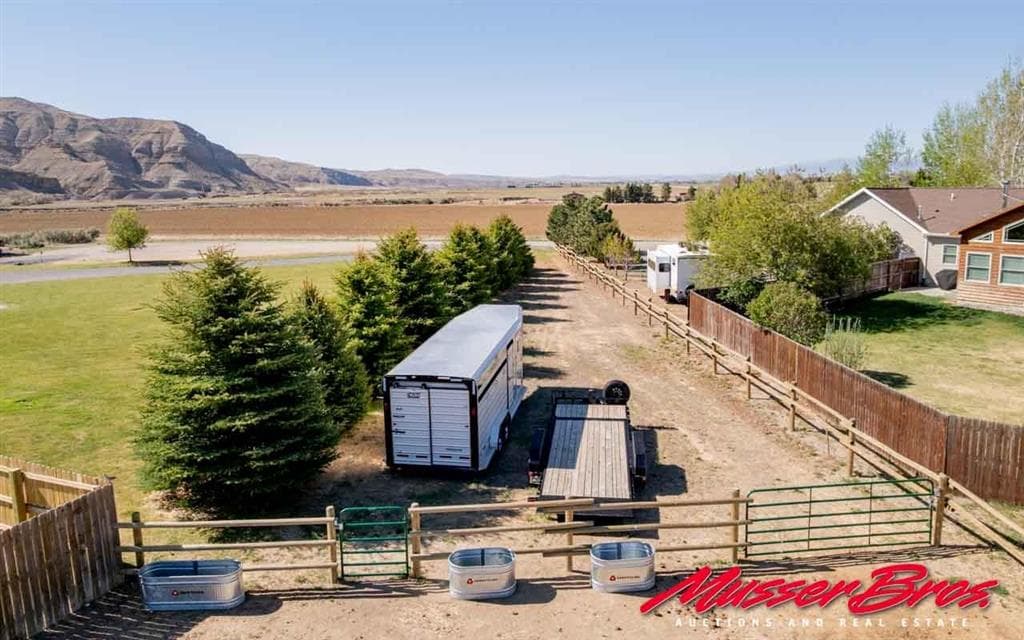 31 Iron Creek Drive — photo 15 of 25