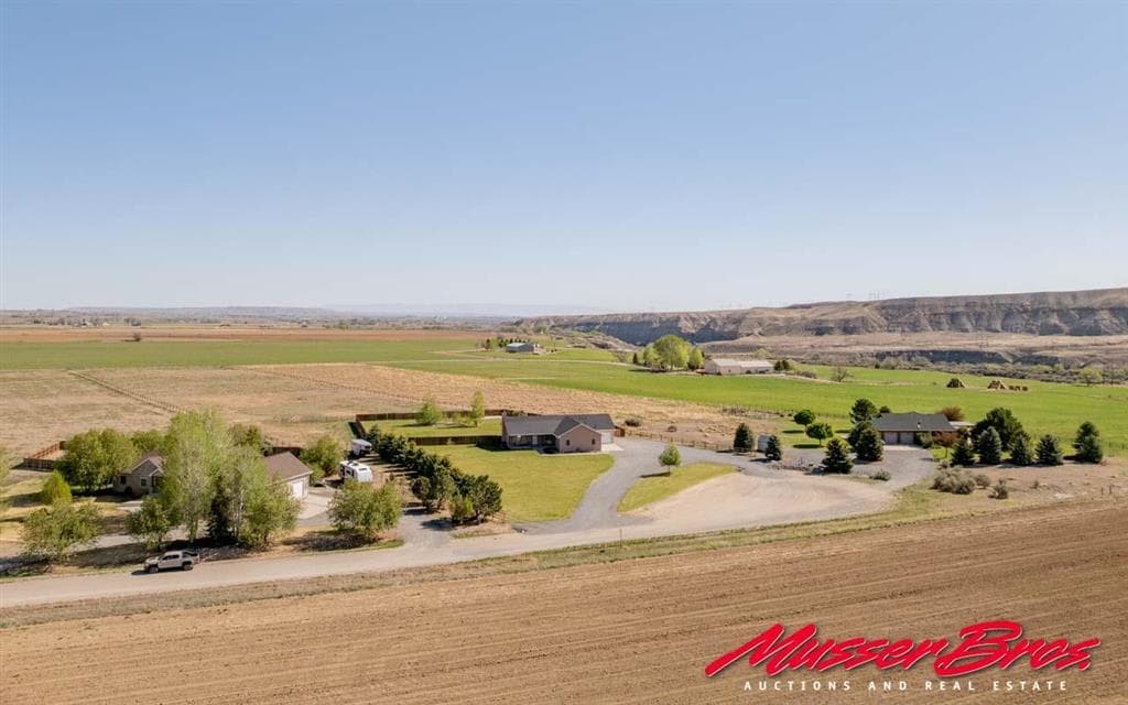 31 Iron Creek Drive — photo 5 of 25