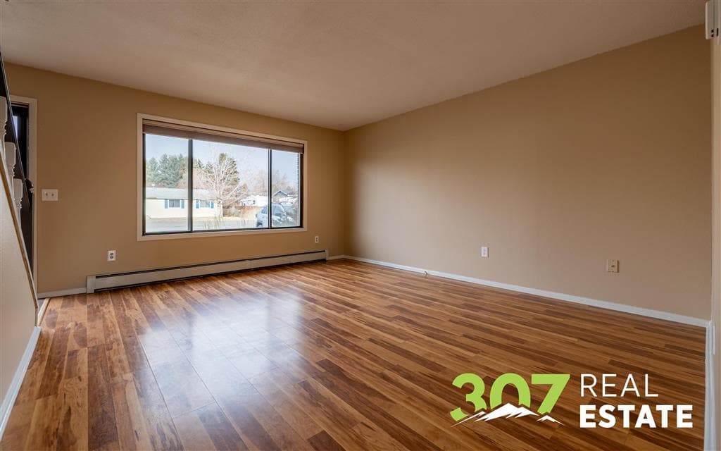 1722 26th St — photo 2 of 21