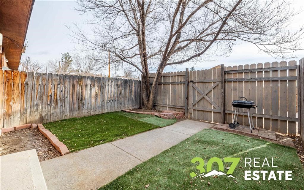 1722 26th St — photo 16 of 21