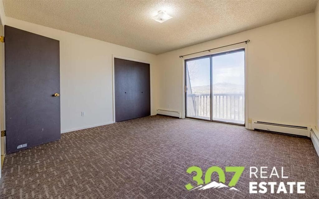 1649 N Park Dr — photo 11 of 24