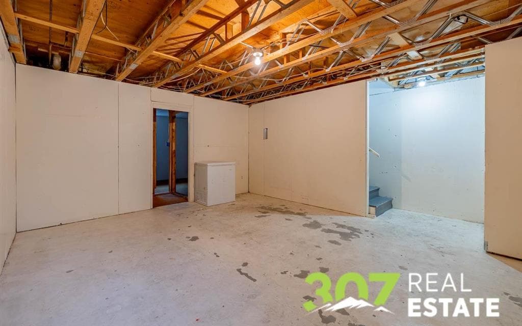 1649 N Park Dr — photo 18 of 24