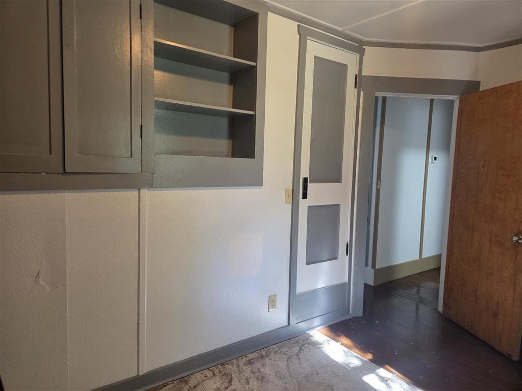 225 N 13th St — photo 18 of 24
