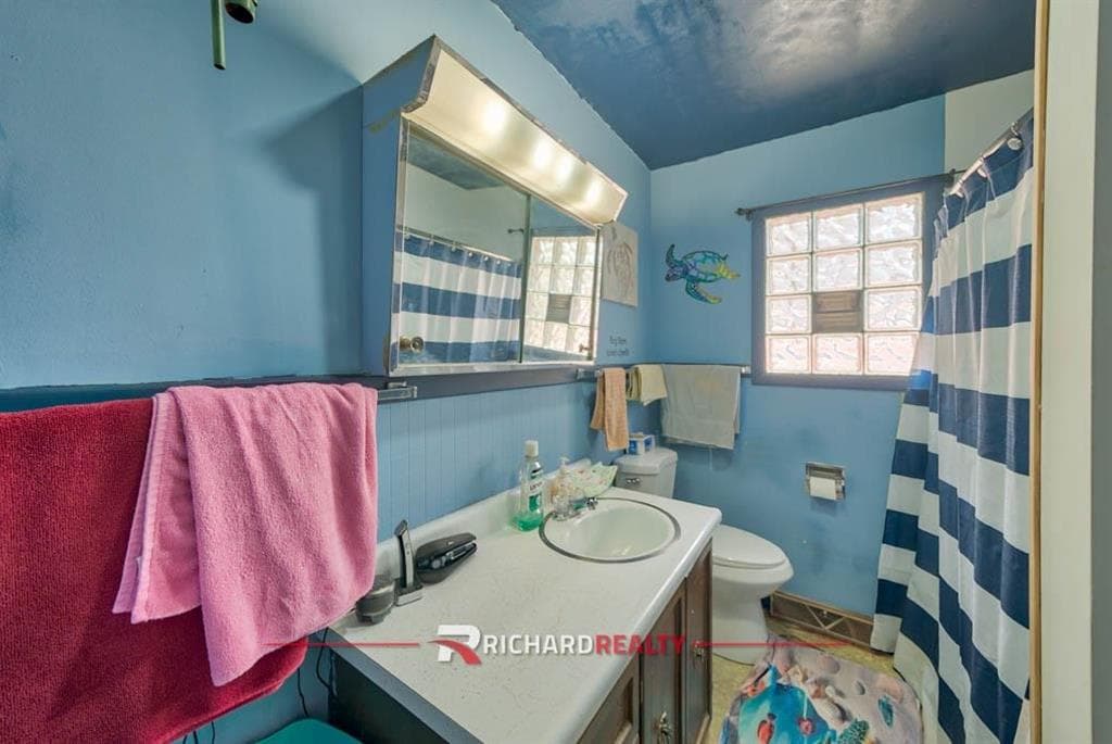 747 E Jefferson St — photo 13 of 25