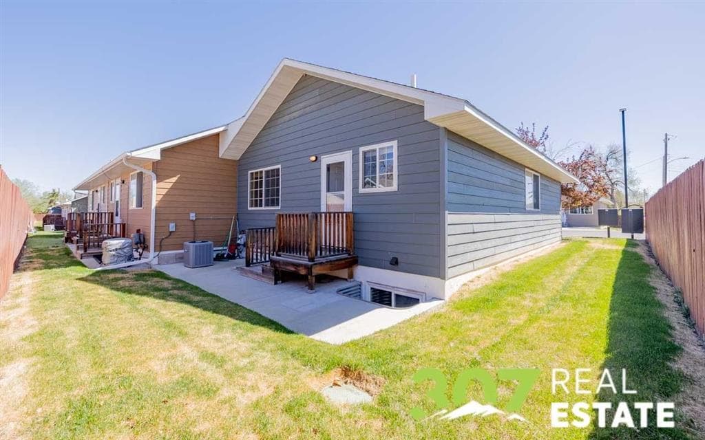 1643 Stella Ct — photo 25 of 25