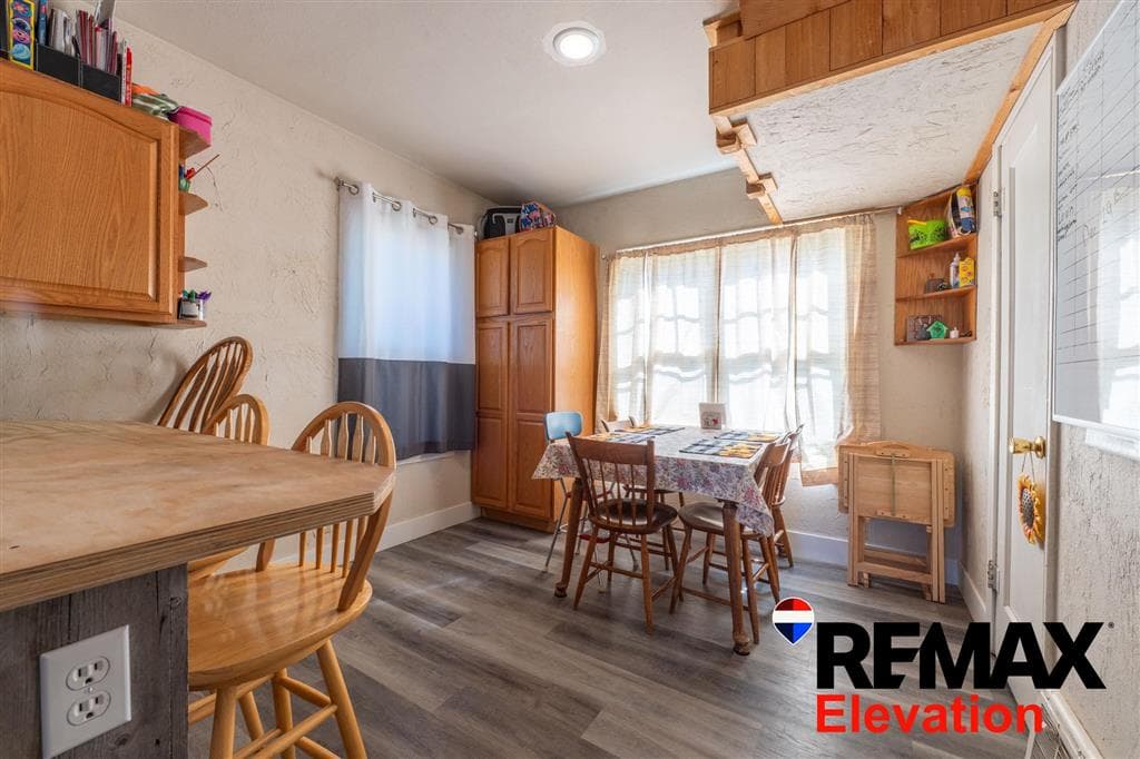 586 Nevada Ave — photo 11 of 25