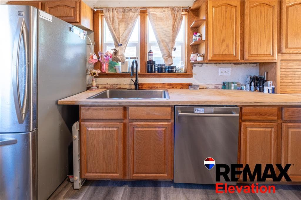 586 Nevada Ave — photo 6 of 25