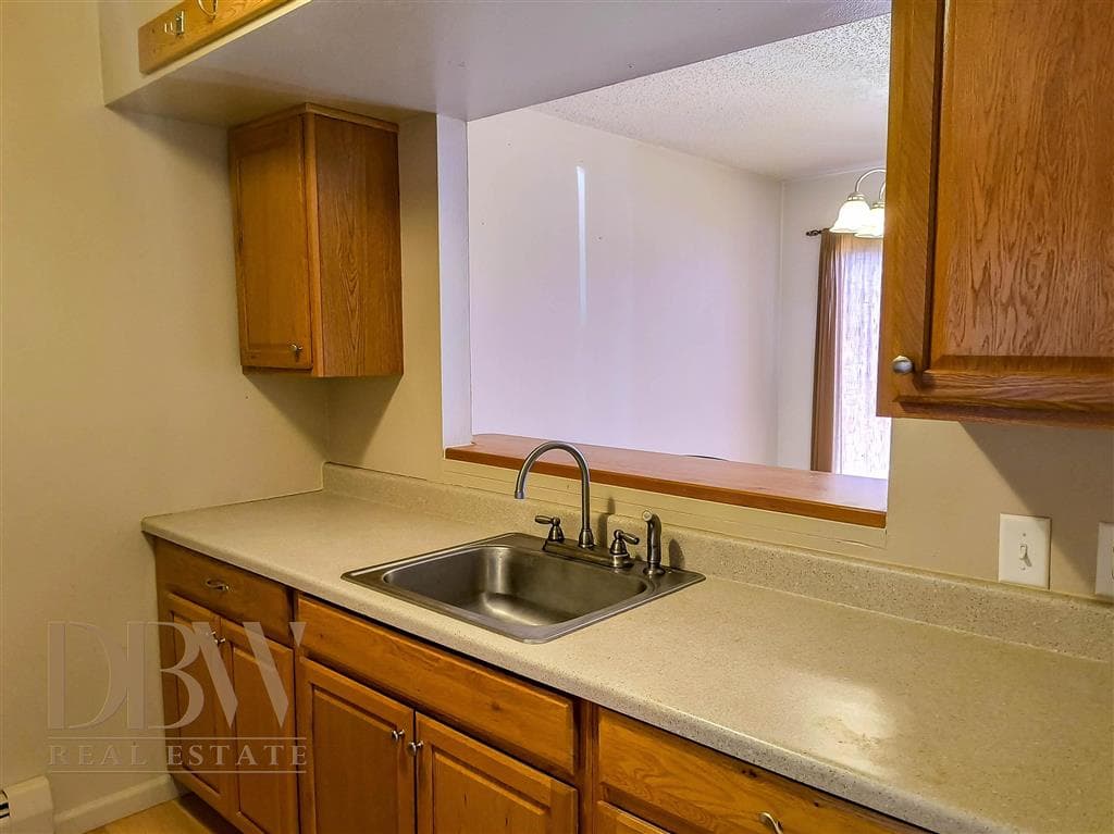 1527 Draw St — photo 3 of 25