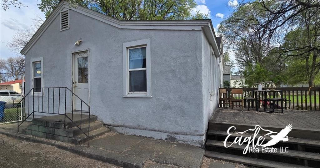 330 Idaho Ave — photo 14 of 19