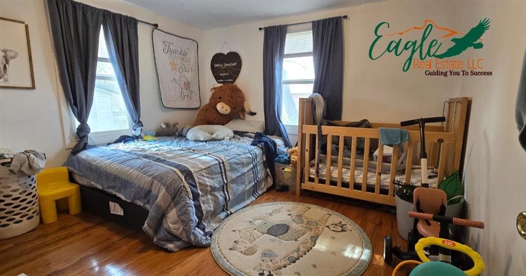 330 Idaho Ave — photo 8 of 19