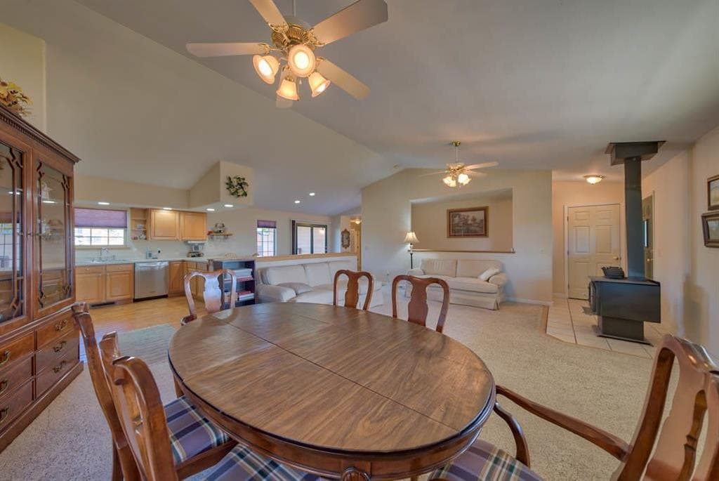 29 Mountain Dr — photo 12 of 25