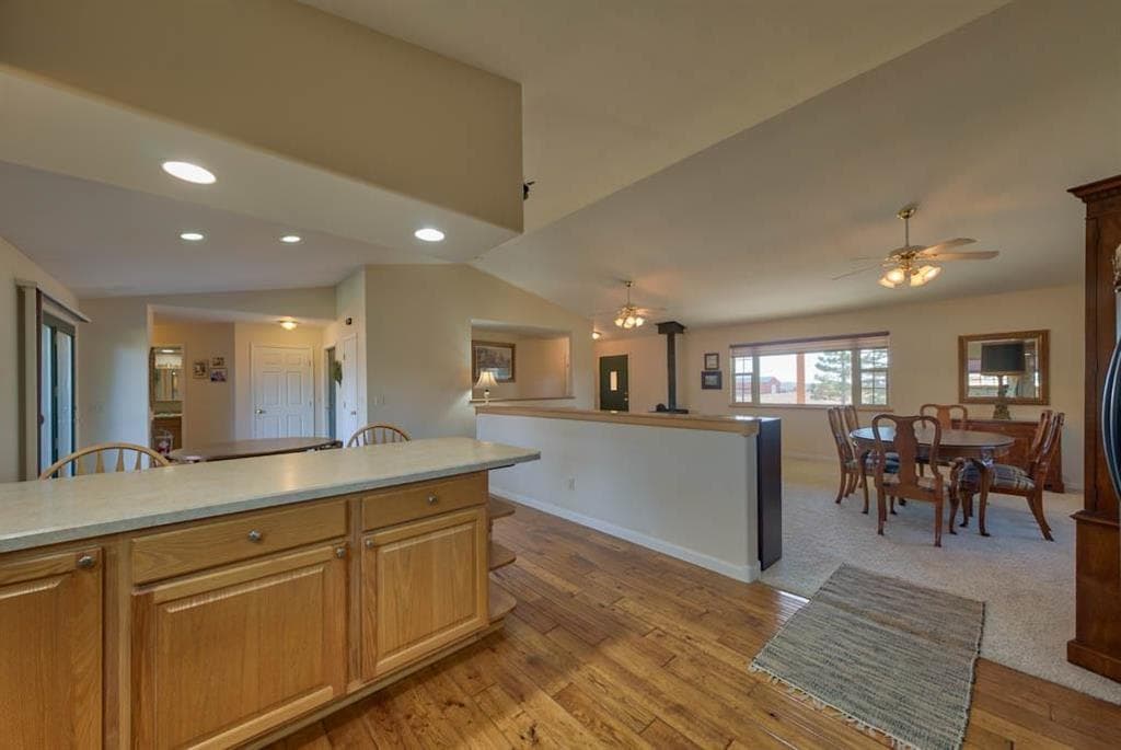 29 Mountain Dr — photo 15 of 25