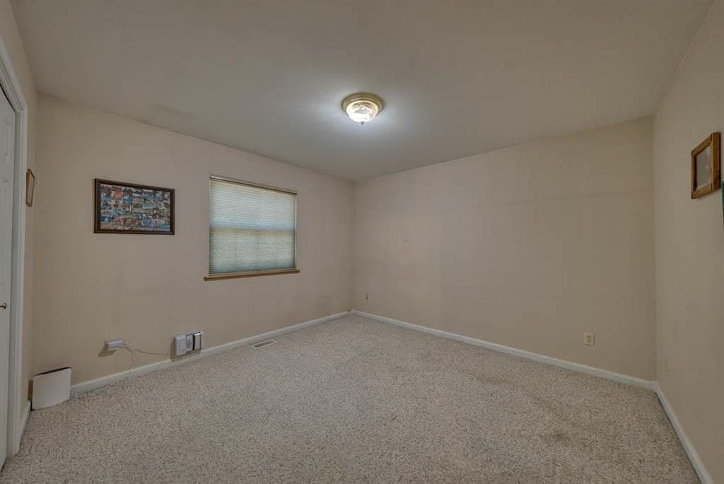 29 Mountain Dr — photo 20 of 25