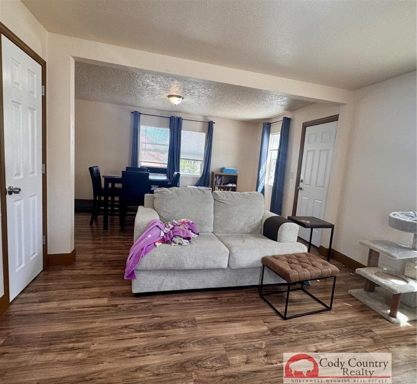 299 5th St — photo 8 of 22