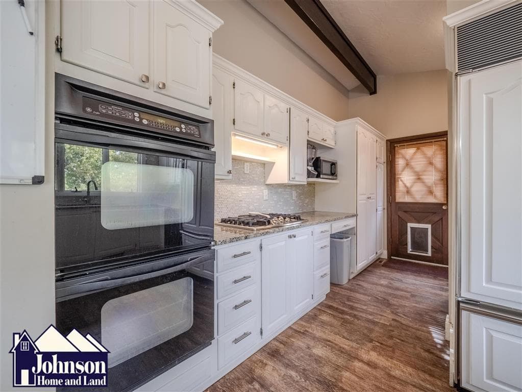 852 Garfield Ave — photo 9 of 25