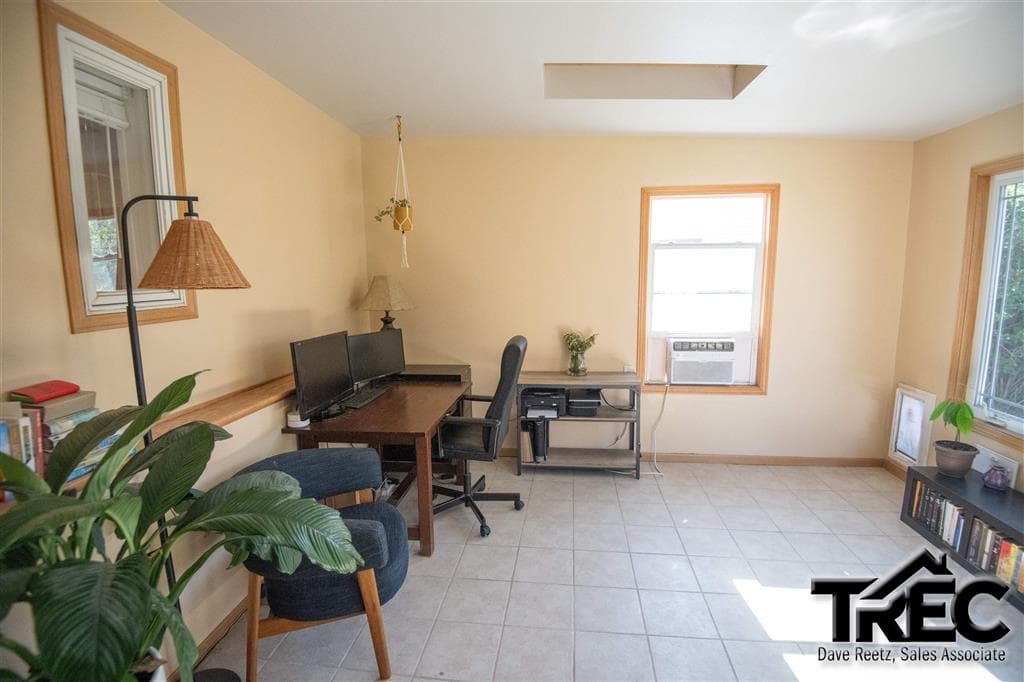 519 Avenue E — photo 20 of 25