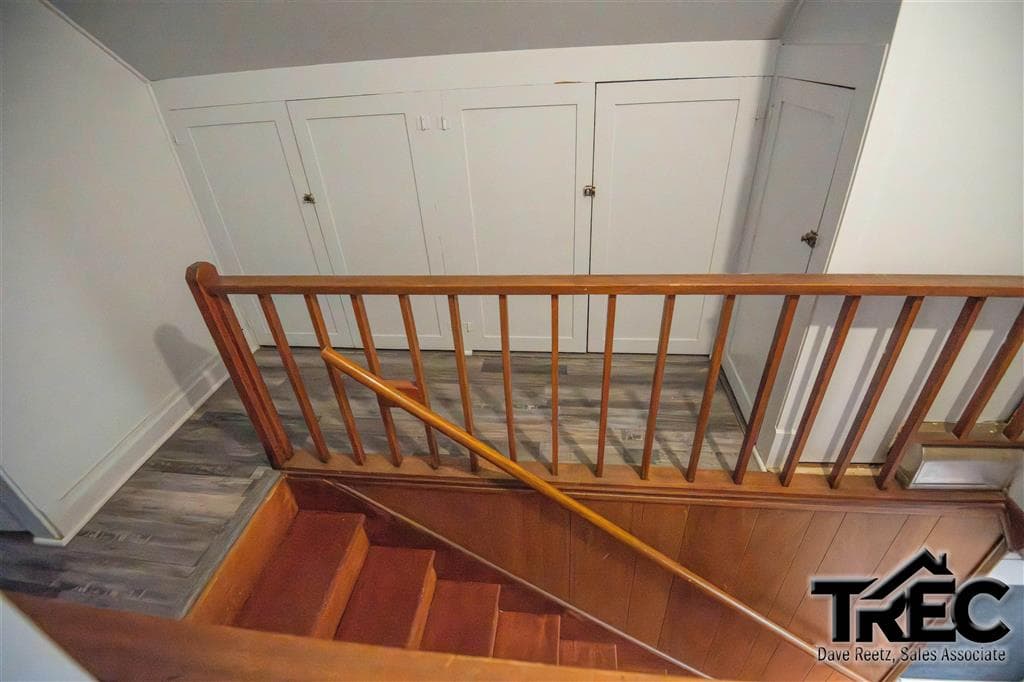 519 Avenue E — photo 22 of 25