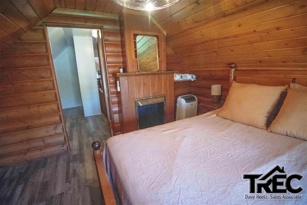 519 Avenue E — photo 25 of 25