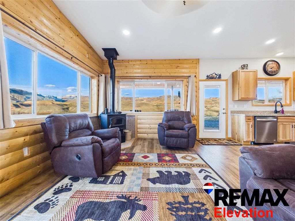 4183 Trapper Creek Rd — photo 15 of 25