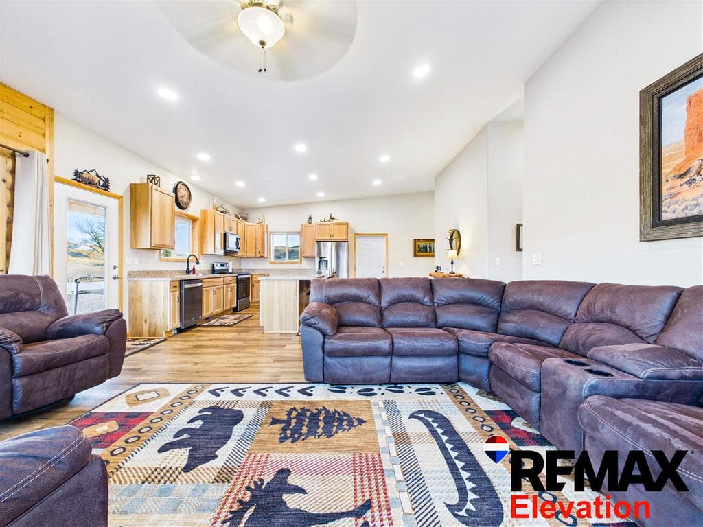 4183 Trapper Creek Rd — photo 16 of 25