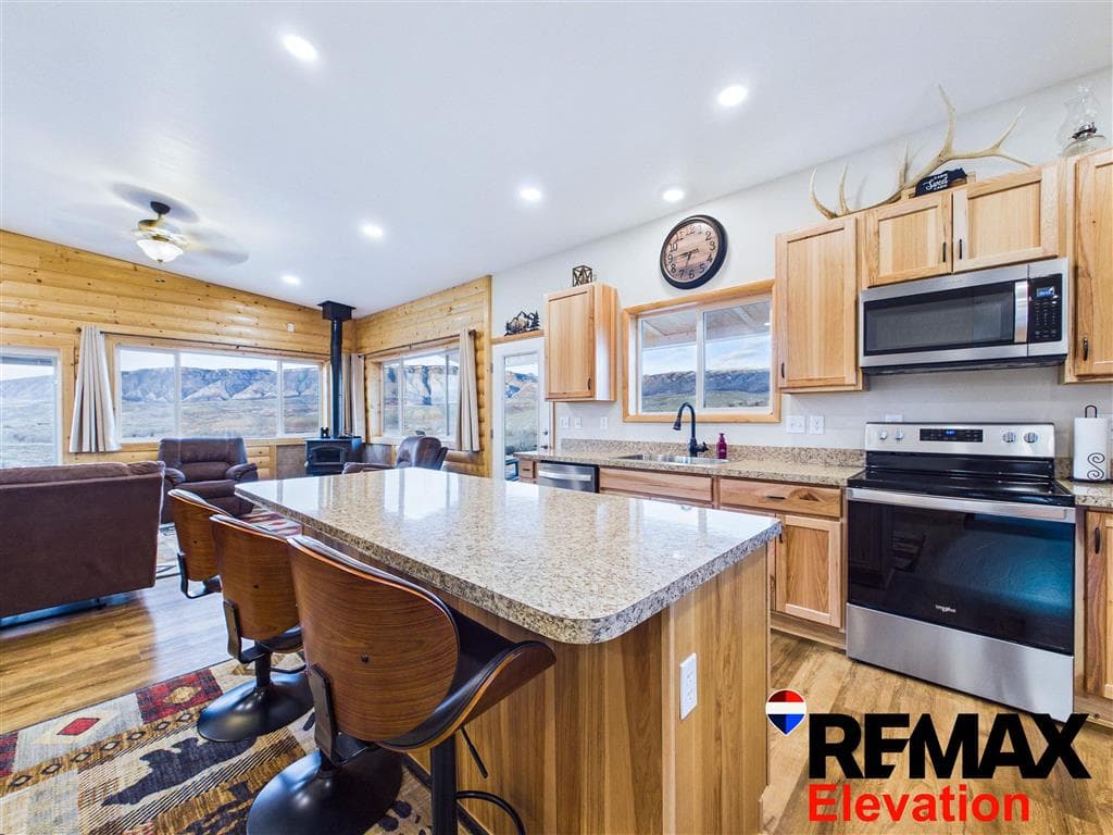 4183 Trapper Creek Rd — photo 24 of 25