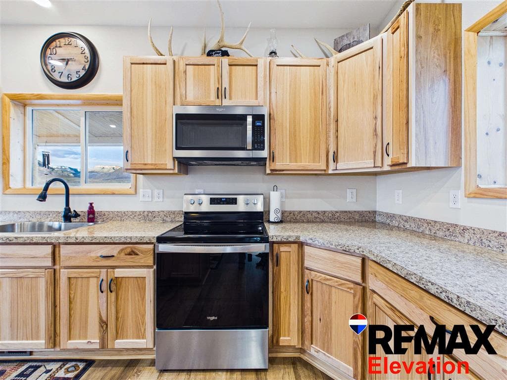 4183 Trapper Creek Rd — photo 25 of 25