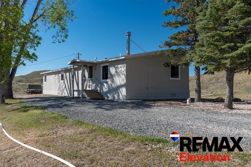 4183 Trapper Creek Rd — photo 9 of 25