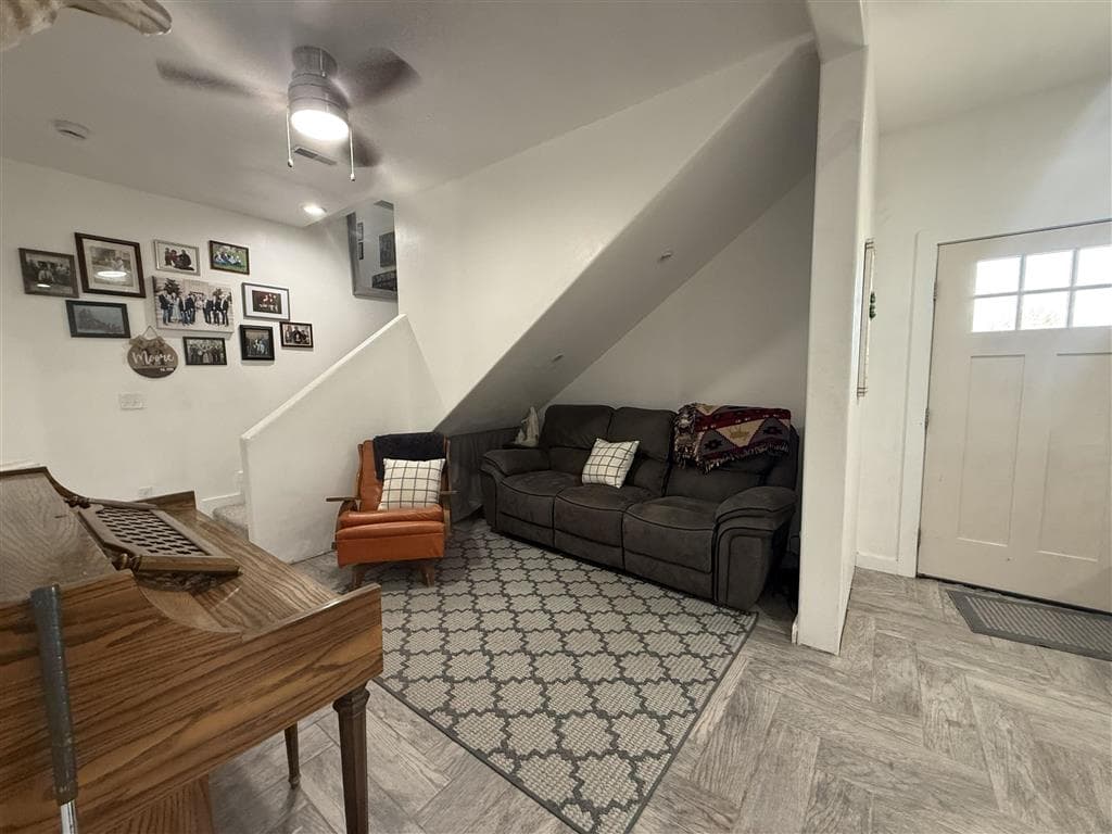 280 W Main St — photo 14 of 25