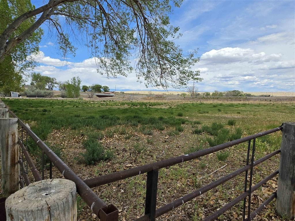1302 Ten Mile Dr — photo 18 of 25
