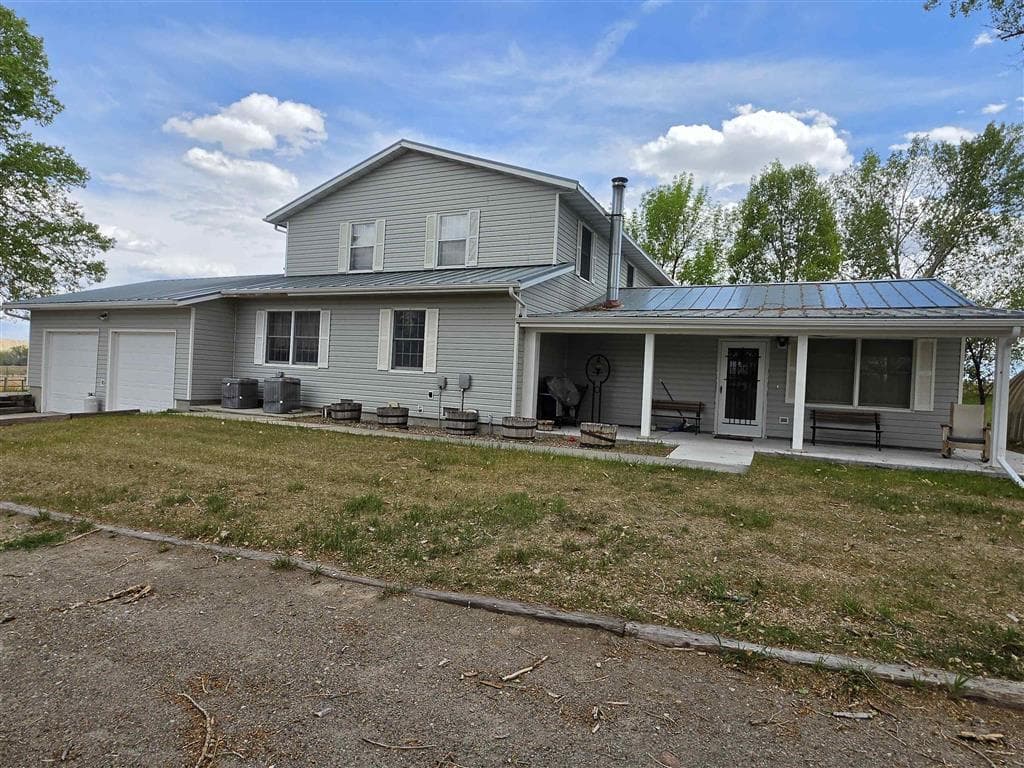 1302 Ten Mile Dr — photo 3 of 25