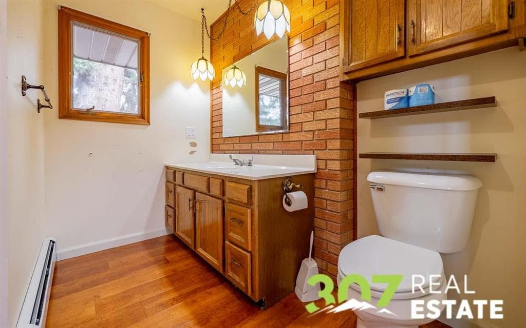 1220 Meadow Ln Ave — photo 11 of 25