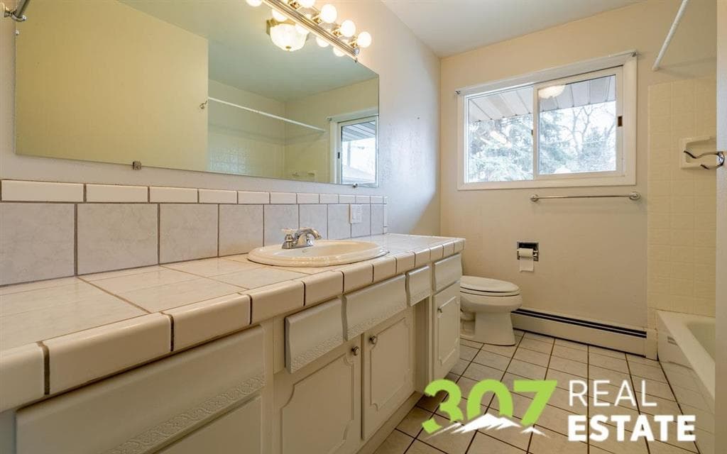 1220 Meadow Ln Ave — photo 20 of 25