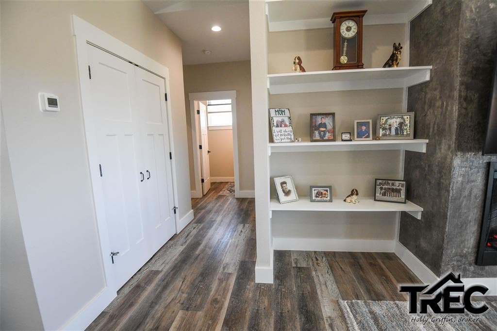 97 Buck Creek Way — photo 4 of 25