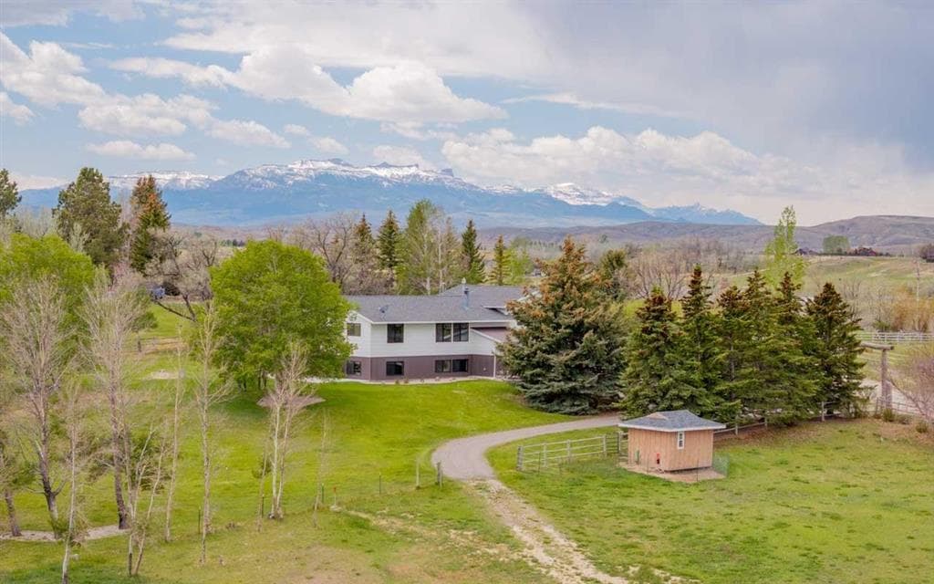 7 Ranchette Ln — photo 2 of 25