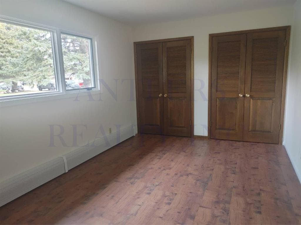 2537 Newton Ave — photo 12 of 17
