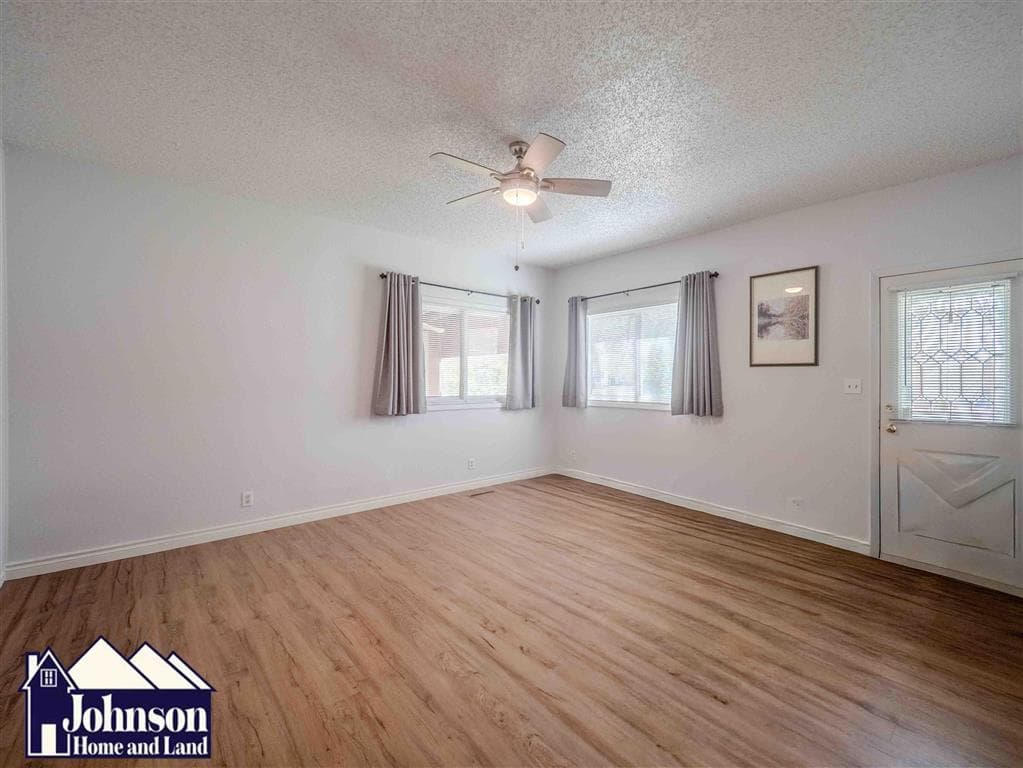 283 E 3rd St — photo 11 of 25