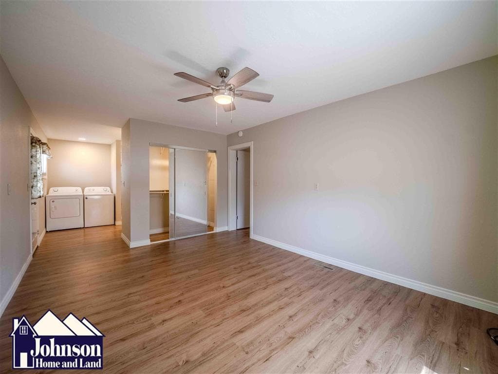 283 E 3rd St — photo 13 of 25