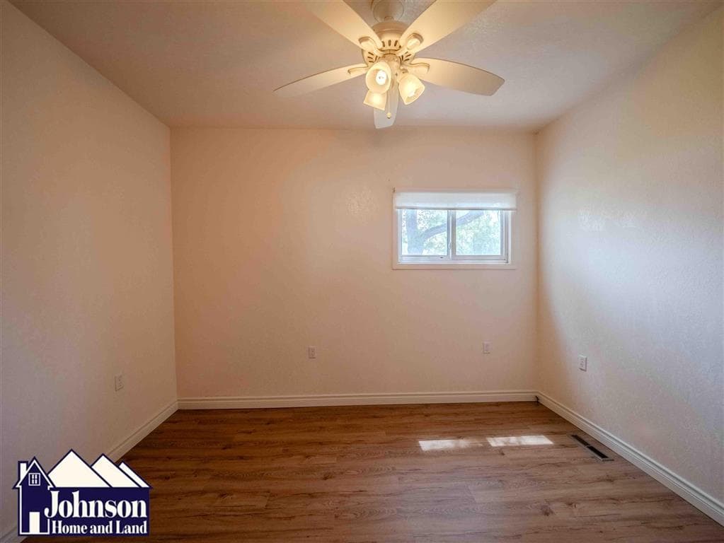 283 E 3rd St — photo 21 of 25