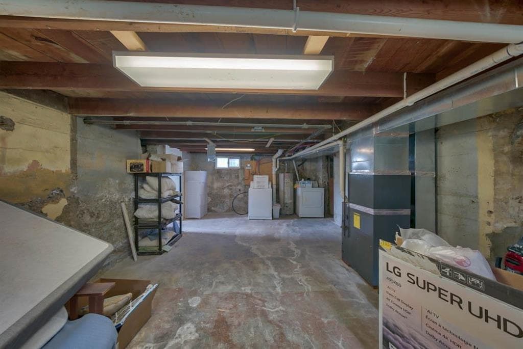 517 2nd Ave S — photo 24 of 25