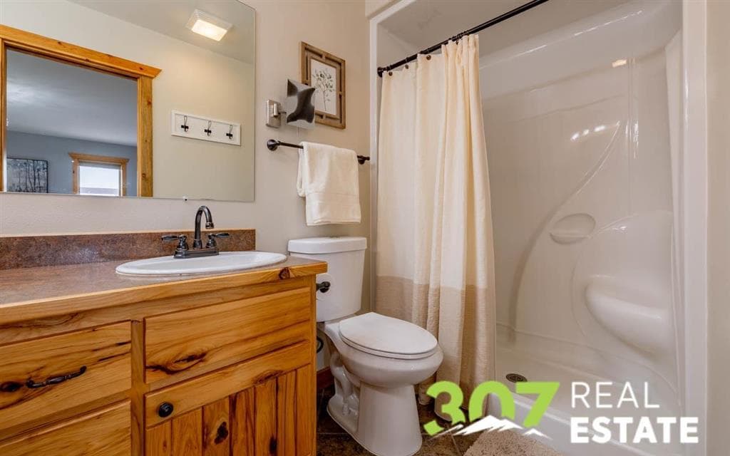 2832 Kent Ave — photo 17 of 25