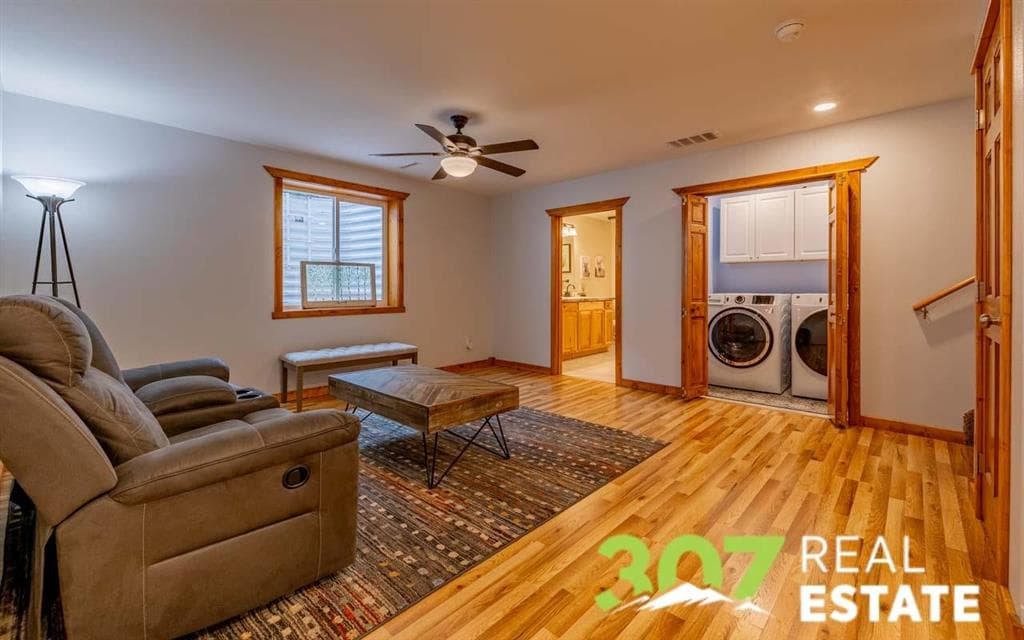 2832 Kent Ave — photo 24 of 25